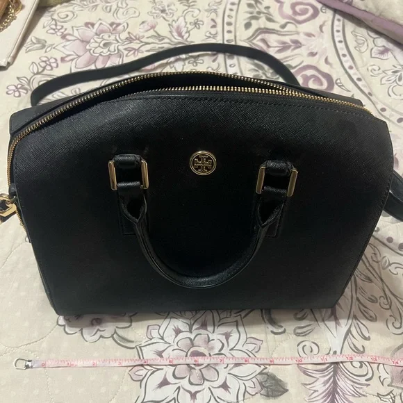Tory Burch Black Handbag - BRAND NEW - Picture 1 of 7